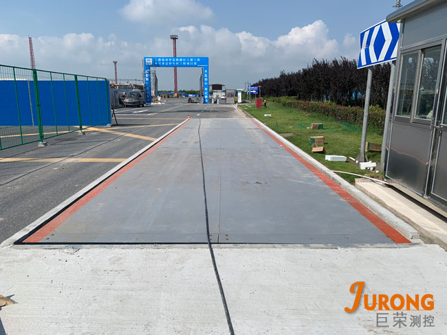 數(shù)字式100噸地磅(圖5)